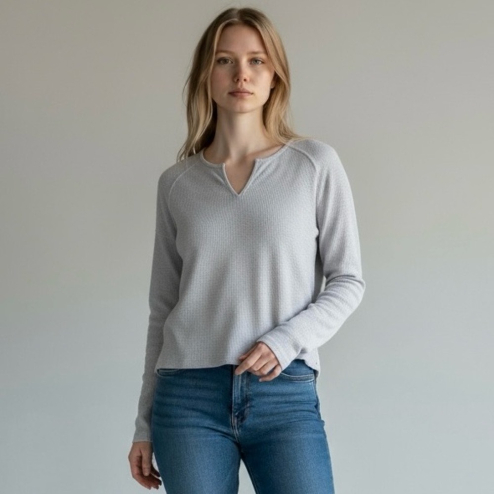 The Group by Babaton Waffle Knit Long Sleeve Top Relaxed Fit Size S